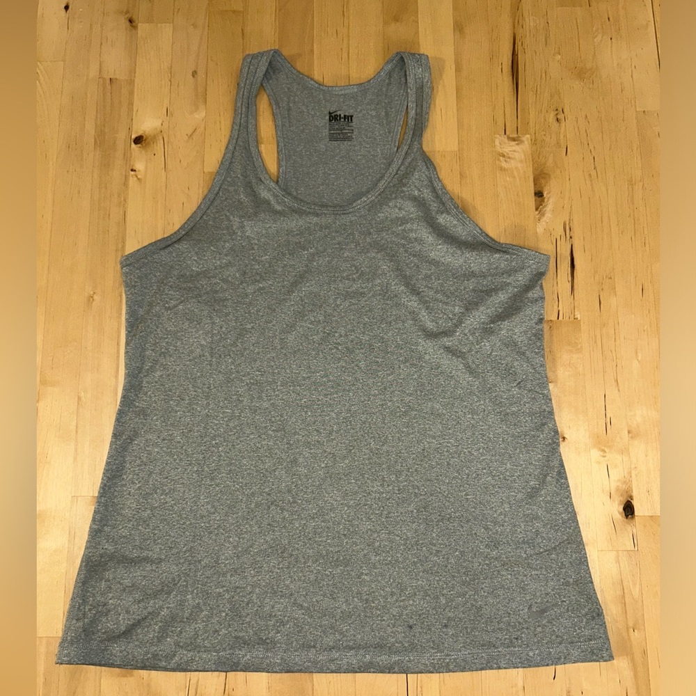 Nike Dri-fit Women's Workout Top Size: Large- Color: Grey- Condition: Excellent